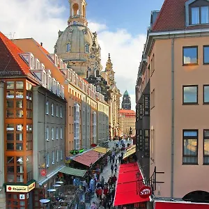 Muenzgasse An Der Frauenkirche Apart Otel